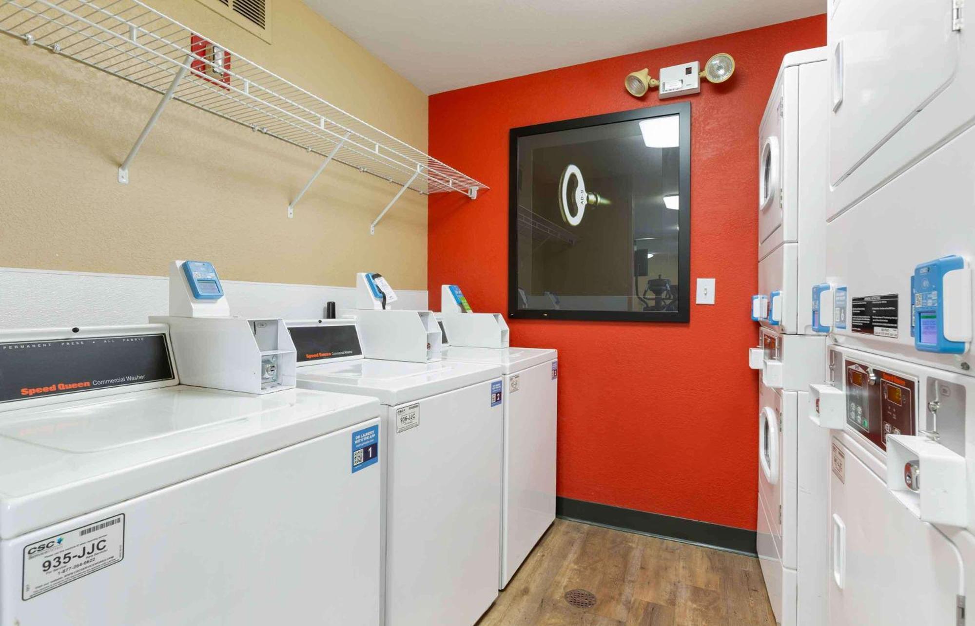 Extended Stay America Suites - Phoenix - Scottsdale Bagian luar foto